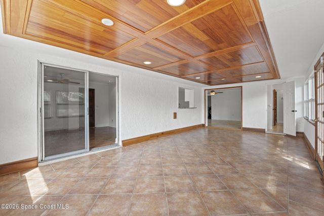 3670 S Tropical Trail, Merritt Island, FL 32952