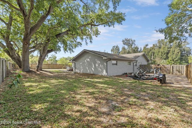 3670 S Tropical Trail, Merritt Island, FL 32952