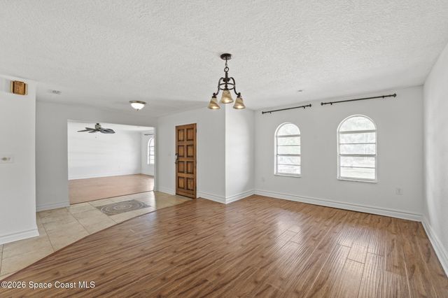 3670 S Tropical Trail, Merritt Island, FL 32952