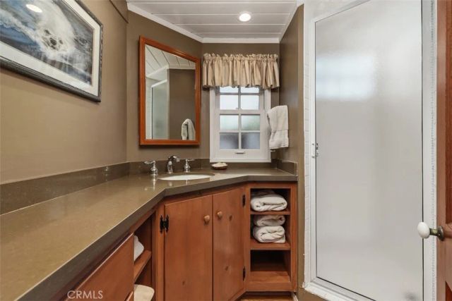525 Hazel Drive, Corona Del Mar, CA 92625