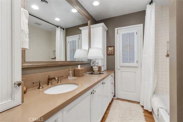525 Hazel Drive, Corona Del Mar, CA 92625
