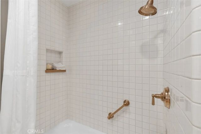 525 Hazel Drive, Corona Del Mar, CA 92625