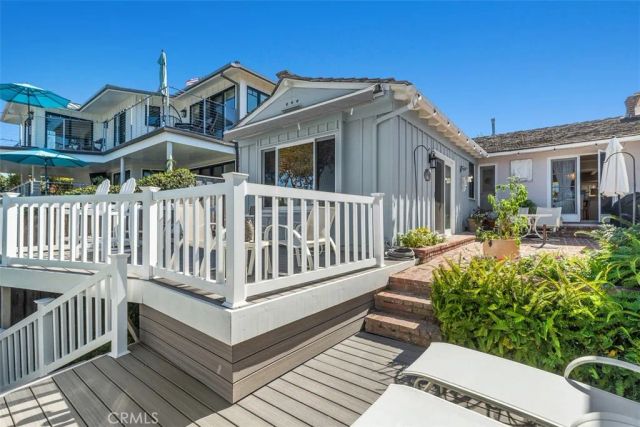 525 Hazel Drive, Corona Del Mar, CA 92625