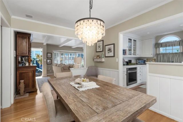 525 Hazel Drive, Corona Del Mar, CA 92625