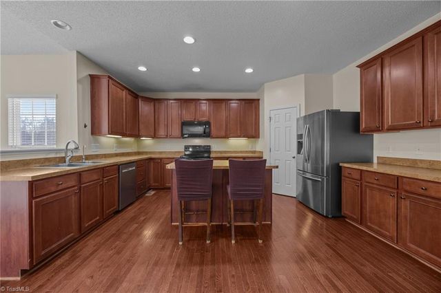 198 Twin Creeks Drive, Stokesdale, NC 27357