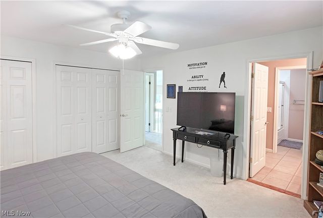 2239 Edgeview Drive, Hudson, OH 44236