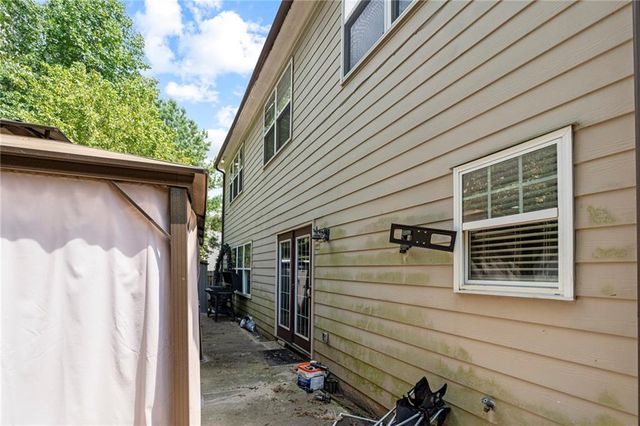 9353 Opal Drive, Douglasville, GA 30135