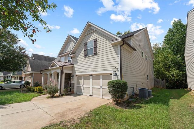 9353 Opal Drive, Douglasville, GA 30135