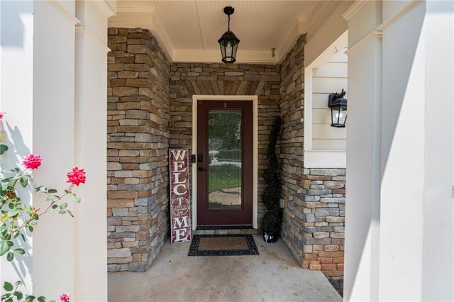 9353 Opal Drive, Douglasville, GA 30135