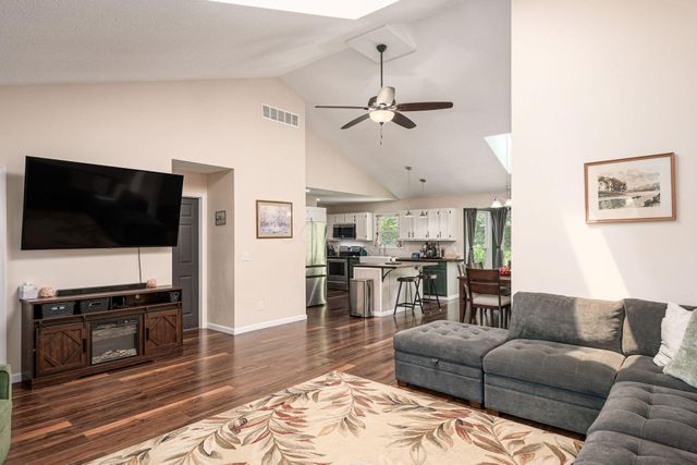 11272 Miller Road NW, Johnstown, OH 43031