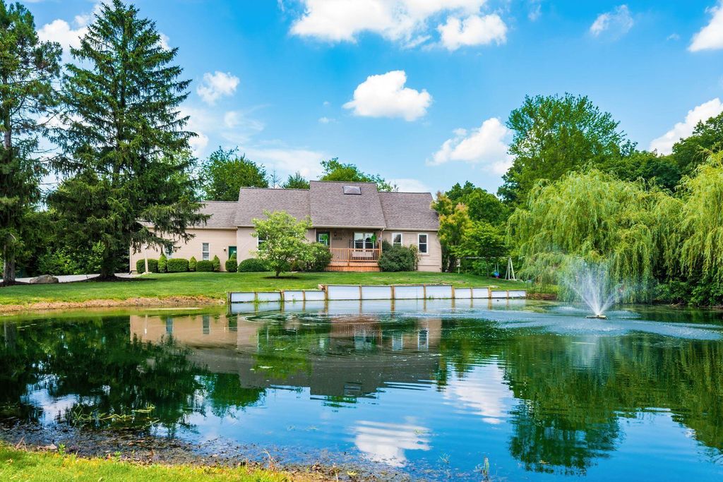 11272 Miller Road NW, Johnstown, OH 43031