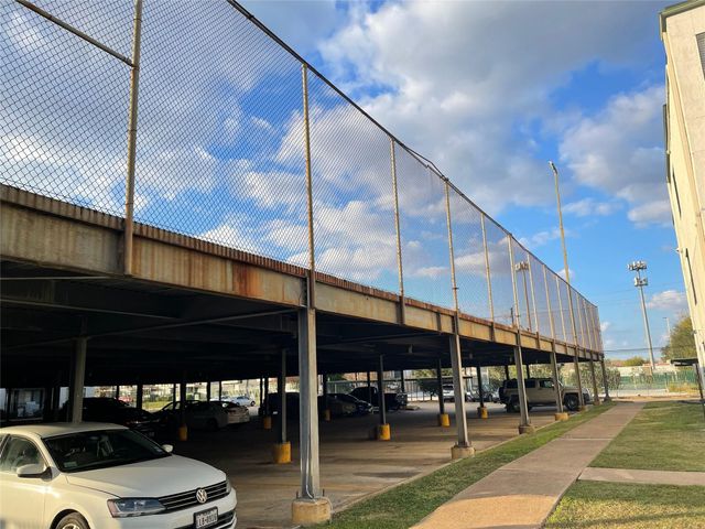 2824 S Bartell Drive 311, Houston, TX 77054