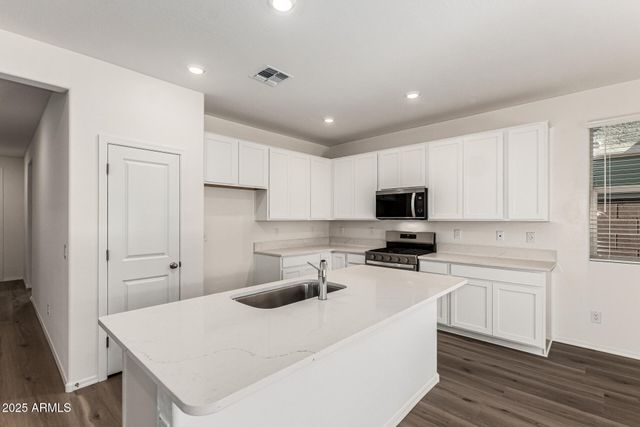 21135 E Arrowhead Trail, Queen Creek, AZ 85142