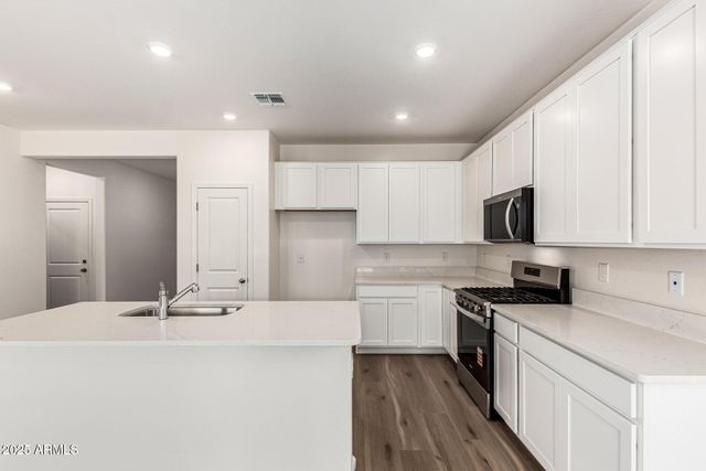 21135 E Arrowhead Trail, Queen Creek, AZ 85142