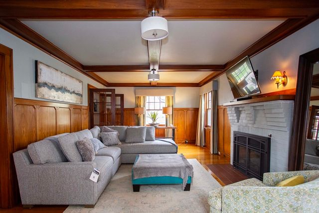 284 Main St, Wakefield, MA 01880