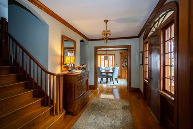284 Main St, Wakefield, MA 01880
