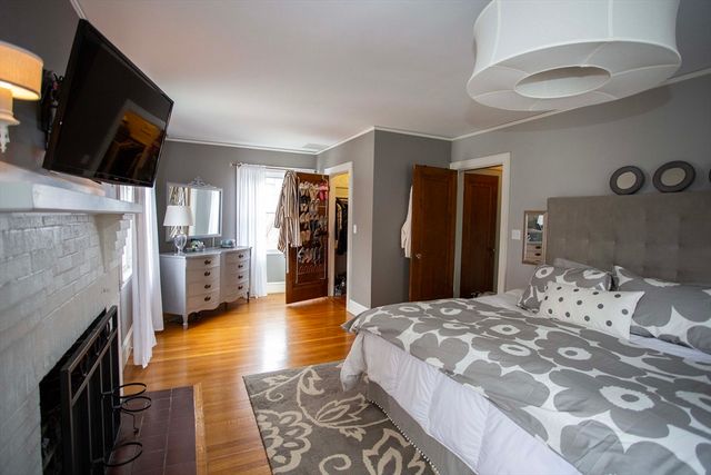 284 Main St, Wakefield, MA 01880