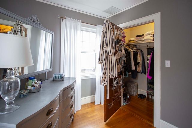 284 Main St, Wakefield, MA 01880