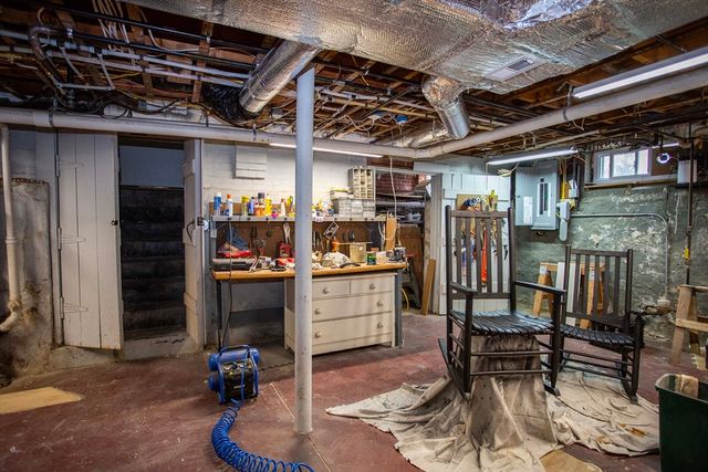 284 Main St, Wakefield, MA 01880