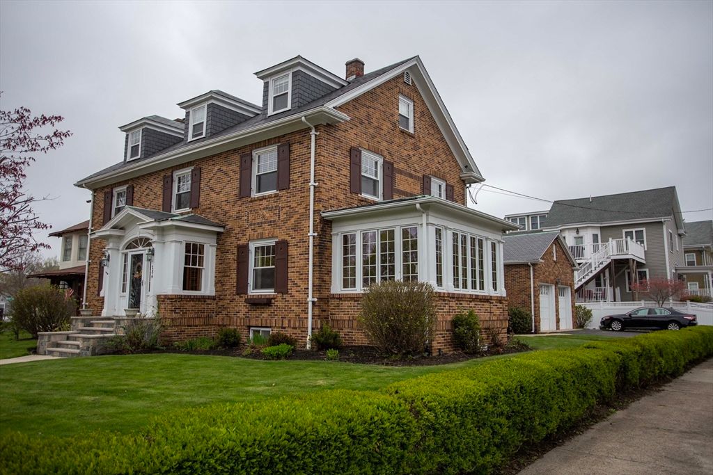284 Main St, Wakefield, MA 01880