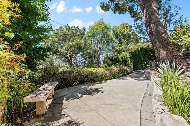 5846 Freeman Avenue A, La Crescenta, CA 91214