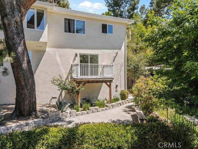 5846 Freeman Avenue A, La Crescenta, CA 91214