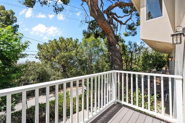 5846 Freeman Avenue A, La Crescenta, CA 91214