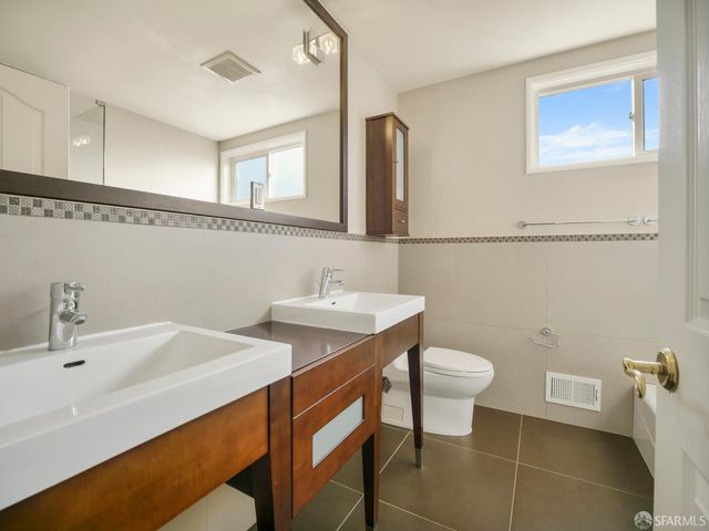 8 Garden Grove Drive, Daly City, CA 94015