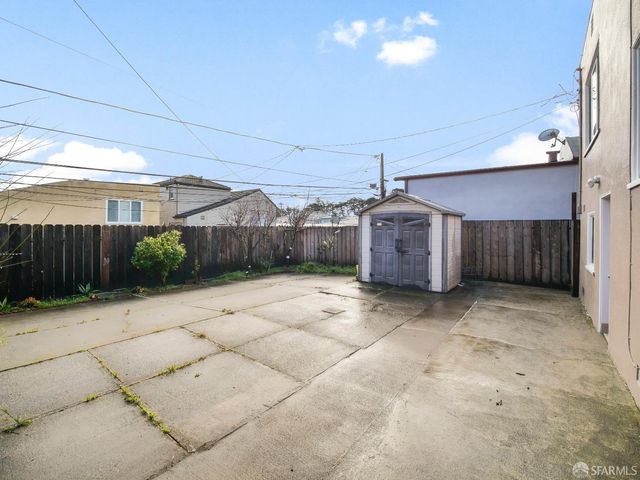 8 Garden Grove Drive, Daly City, CA 94015