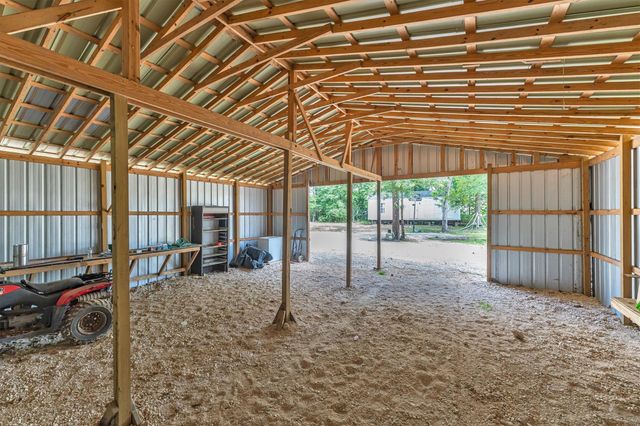 16465 Hickory Road, Conroe, TX 77302