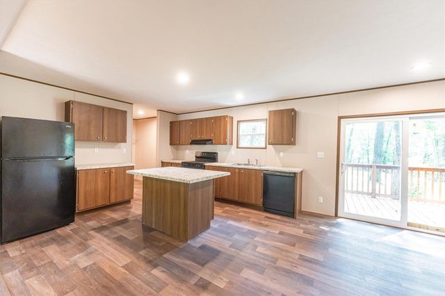 16465 Hickory Road, Conroe, TX 77302