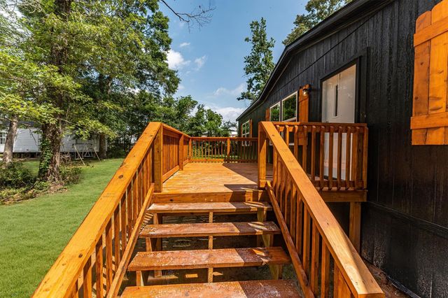 16465 Hickory Road, Conroe, TX 77302