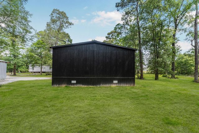 16465 Hickory Road, Conroe, TX 77302