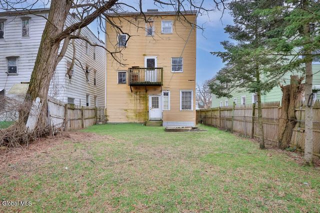 917 Bridge Street, Schenectady, NY 12303