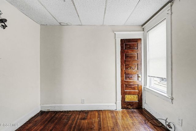 917 Bridge Street, Schenectady, NY 12303