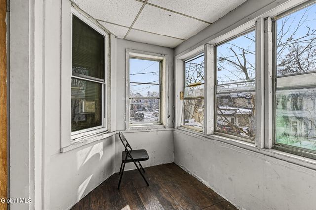 917 Bridge Street, Schenectady, NY 12303