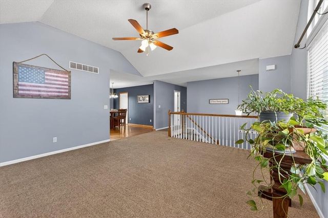 7805 NE 109th Circle, Kansas City, MO 64157