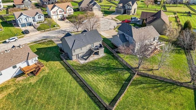 7805 NE 109th Circle, Kansas City, MO 64157