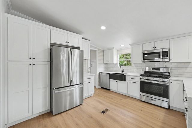 5523 Spring Branch Road, Montgomery, TX 77316
