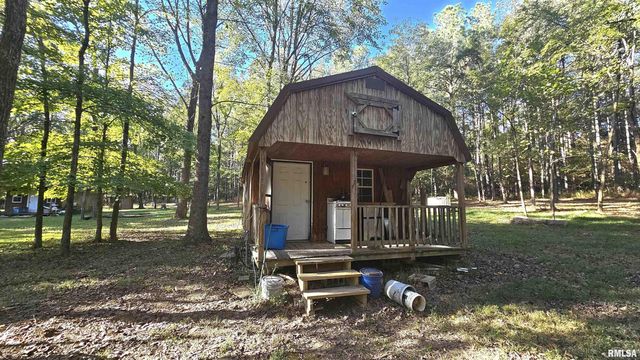 526 Power Plant Road, Marion, IL 62959