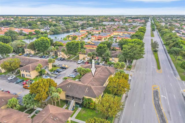 15619 SW 73rd Cir Ter 10-6, Miami, FL 33193