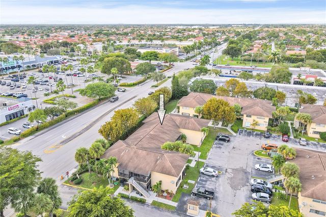 15619 SW 73rd Cir Ter 10-6, Miami, FL 33193