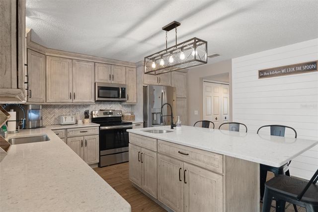 2451 DELTONA BOULEVARD, Spring Hill, FL 34606