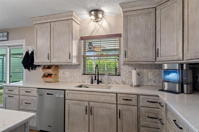 2451 DELTONA BOULEVARD, Spring Hill, FL 34606