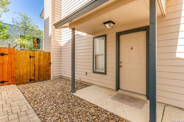 8027 Rustic Park, San Antonio, TX 78240