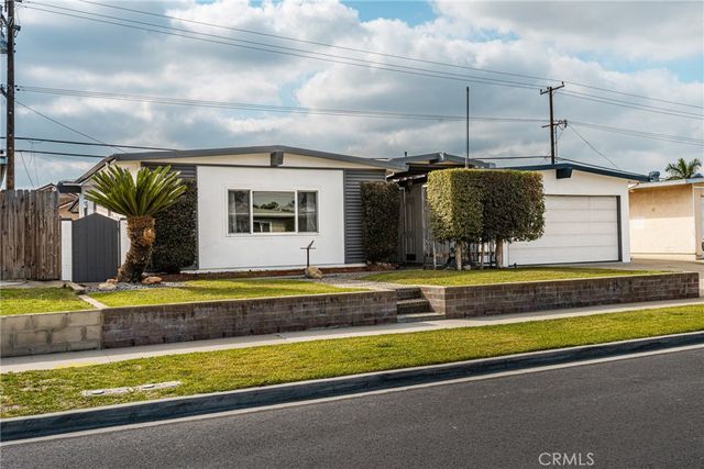 8196 Lime Circle, Buena Park, CA 90620