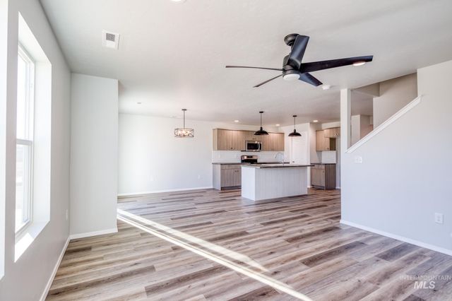 7281 S Menzingers Ave, Meridian, ID 83642