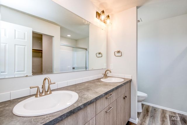 7281 S Menzingers Ave, Meridian, ID 83642