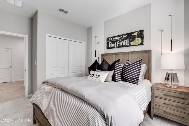 8360 HORSEBIT Circle, Jacksonville, FL 32219