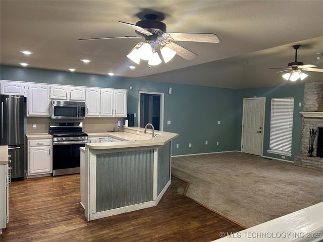 511 Glencoe Circle, Claremore, OK 74017